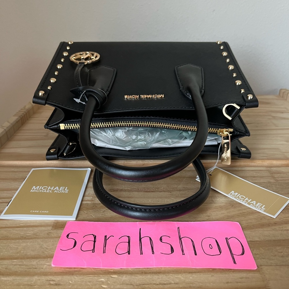 🌼Michael Kors Purse - Picture 4 of 13